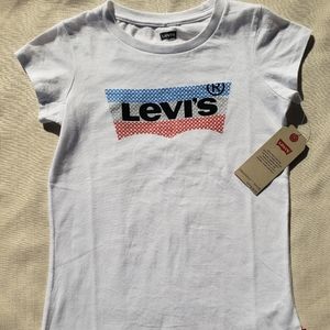 Girls Levi's Tee-shirt Brand New With Tags Size: